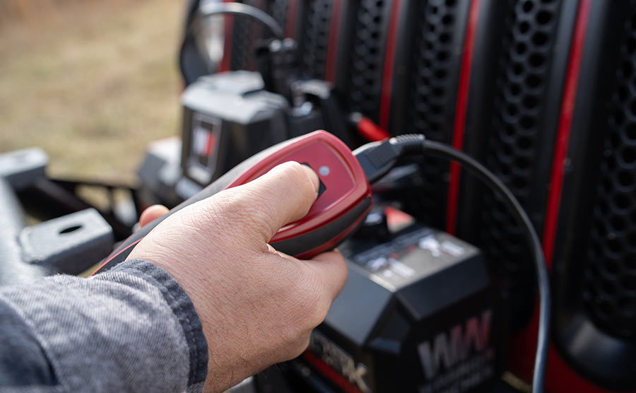 Gladiator F-Type 12500 Elektrowinde – 12-V-Kunststoffseil